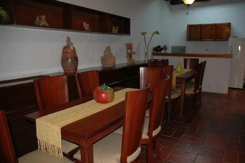 Casa Cabal contacts